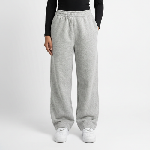 بنطال رياضي رمادي بأرجل واسعة